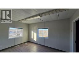 1836 1900 Alaska Highway, Dawson Creek, BC V1G1P6 Photo 3