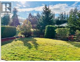 Living room - 6213 Rich Rd, Nanaimo, BC V9T6J2 Photo 5