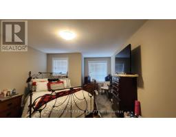 Foyer - 3074 Turner Crescent, London South, ON N6M0B2 Photo 4