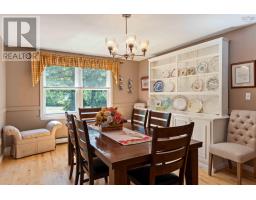 Foyer - 772 Parker Mountain Road, Parkers Cove, NS B0S1A0 Photo 4