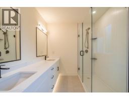 Laundry room - 672 Sanderson Rd, Ladysmith, BC V9G0A7 Photo 3