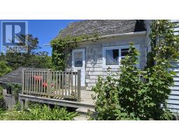 Primary Bedroom - 8599 Highway 1, Meteghan Centre, NS B0W2K0 Photo 5