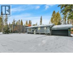 Kitchen - 121 27475 Township Road 380, Rural Red Deer County, AB T4S2B7 Photo 2