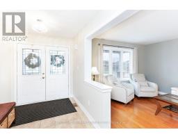 Bathroom - 8 Horton Place, Kawartha Lakes, ON K9V0C2 Photo 5