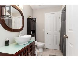 Recreational, Games room - 237 Cochrane Crescent, Fort Mcmurray, AB T9K1J6 Photo 4