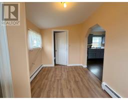 Eat in kitchen - 17 Paquet Avenue, Souris, PE C0A2B0 Photo 2