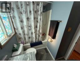 Primary Bedroom - 50 145 East River Road, Hinton, AB T7V1S3 Photo 3