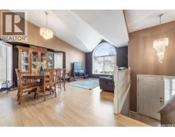 Living room - 9 644 Heritage Lane, Saskatoon, SK S7H5P8 Photo 2