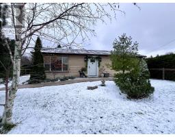 Living room - 57 Cameron Street, Bluewater, ON N0M1G0 Photo 2