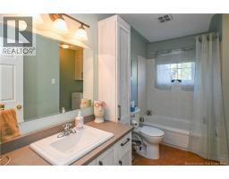 Bedroom - 37 Rue Saint Pierre Street, Rivierealatruite, NB E1X3L6 Photo 5