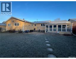 Bedroom - 235 George Crescent, Esterhazy, SK S0A0X0 Photo 2