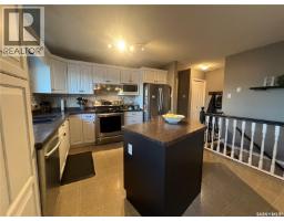 Bedroom - 235 George Crescent, Esterhazy, SK S0A0X0 Photo 5