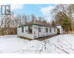 Bathroom - 38 Lakeview Street, Dysart Et Al, ON K0M1S0 Photo 2