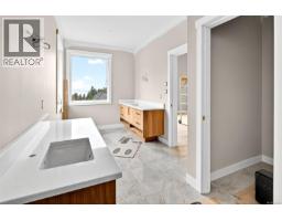 Sitting room - 654 Sentinel Dr, Mill Bay, BC V8H1H7 Photo 3