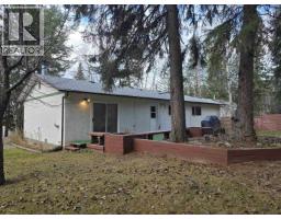 Kitchen - 532 Racing Road, Quesnel, BC V2J5G9 Photo 3