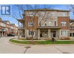 Kitchen - 80 1401 Plains Road E, Burlington, ON L7R0C2 Photo 2