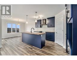 Living room - 404 Falcon Lane, Russell, ON K4R1E5 Photo 3