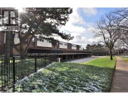 Bedroom - 17 Gibson Drive Unit 2, Kitchener, ON N2B2P3 Photo 3