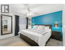 2pc Bathroom - 945 Regional Road 97, Puslinch, ON N0B2J0 Photo 2