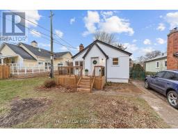 Bathroom - 271 Herkimer Street, London South, ON N6C4S3 Photo 2