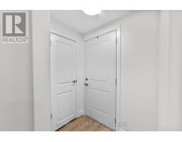 Kitchen - 271 Herkimer Street, London South, ON N6C4S3 Photo 5