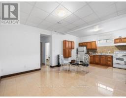 Living room - 40 Simmons Street, Vaughan, ON L4L1A7 Photo 5