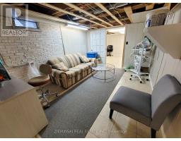 153 Ambridge Drive, Iroquois Falls, ON P0K1G0 Photo 5