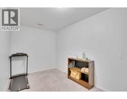 Bedroom - 1004 720 Willowbrook Road Nw, Airdrie, AB T4B2Y9 Photo 3