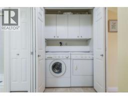 Entrance - 910 Lakes Blvd, French Creek, BC V9P2B8 Photo 5