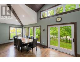 Primary Bedroom - 307 B Queen Street S, Mississauga, ON L5M1L9 Photo 4