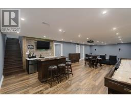 Kitchen - 307 B Queen Street S, Mississauga, ON L5M1L9 Photo 3