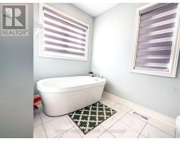 25 Ouellette Drive, Whitby, ON L1P0E3 Photo 3