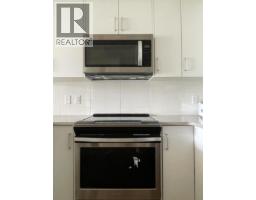 Living room - 3090 Burtch Road Unit 308, Kelowna, BC V1W5G9 Photo 2