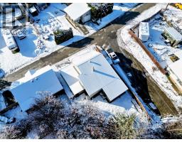 Primary Bedroom - 1866 Cole Street, Fruitvale, BC V0G1L0 Photo 3