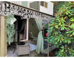 Kitchen - 105 962 Island Hwy S, Campbell River, BC V9W1B1 Photo 4