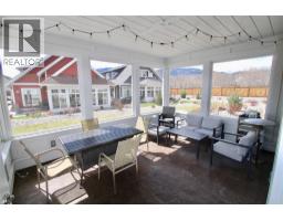 Loft - 2450 Radio Tower Road Unit 4, Oliver, BC V0H1T1 Photo 2