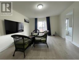 Dining room - 17 Mcconaghy Court, Vaughan, ON L6A5C1 Photo 4