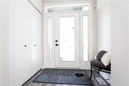 Mud room - 15 Willow Lane, St Adolphe, MB R5A0B5 Photo 2