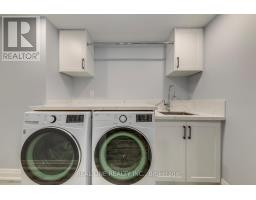 Basement 6150 Duford Drive, Mississauga, ON L5V1A6 Photo 2