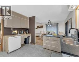 3pc Bathroom - 4535 47 Street, Sylvan Lake, AB T4S1L3 Photo 5