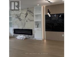 Upper Level 3366 Strabane Drive, Mississauga, ON L5C1W7 Photo 2