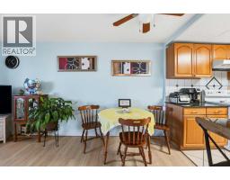 Kitchen - 306 4902 37 Street, Red Deer, AB T4N6M9 Photo 4