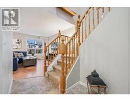 Living room - 246 Starwood Drive, Guelph, ON N1E7C1 Photo 5