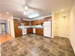 3 331 Ellen Street, Neepawa, MB R0J1H0 Photo 3