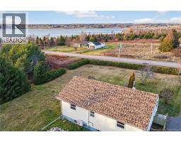Living room - 1329 Cocagne Sud, Cocagne, NB E4V1W6 Photo 5