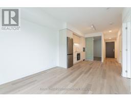 Den - 616 86 Dundas Street E, Mississauga, ON L5A1W4 Photo 2