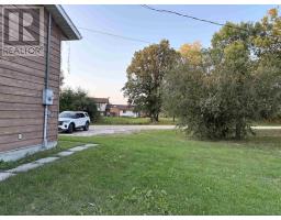 Kitchen - 44 Eleanor Lake Rd, Morson, ON P0W1M0 Photo 3