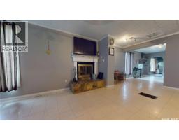 Living room - 12076 3265 Range Road, Maple Creek Rm No 111, SK S0N1N0 Photo 3