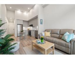 Living room - 612 45505 Campus Drive Garrison Crossing, Chilliwack, BC V2R6L2 Photo 2