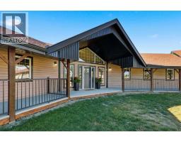 Dining room - 262037 Range Road 43, Rural Rocky View County, AB T4C2J8 Photo 3